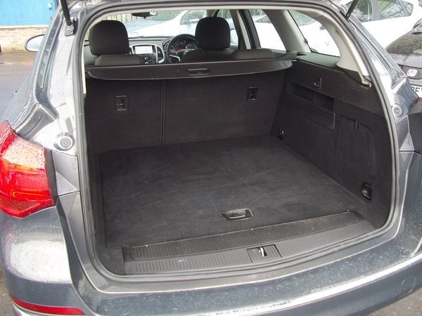 2012 Vauxhall Astra 1.7 CDTi 16V image 5