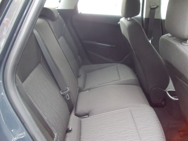2012 Vauxhall Astra 1.7 CDTi 16V image 7