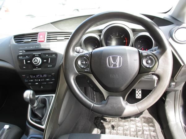 2012 Honda Civic 2.2 i-DTEC ES image 6