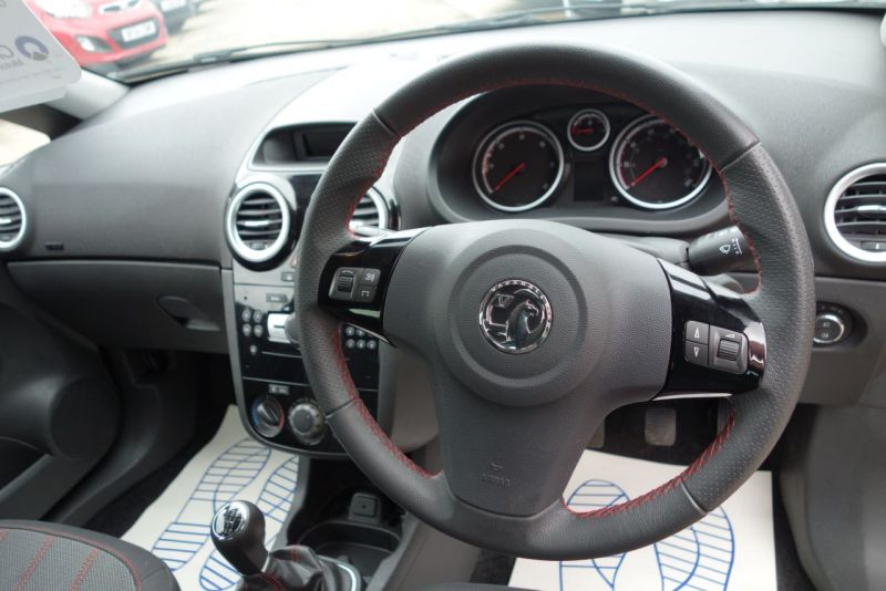2014 Vauxhall Corsa 1.3 CDTi 5dr image 6