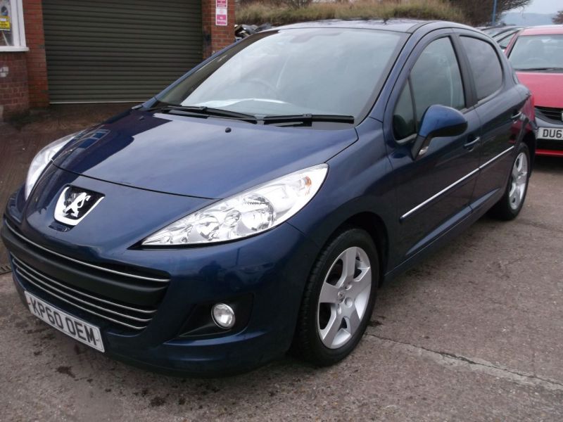 2010 Peugeot 207 1.6 HDi 92 Sport 5dr image 1