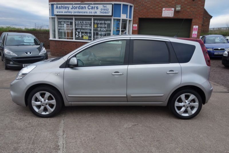 2009 Nissan Note 1.5 dCi N-Tec 5dr image 2