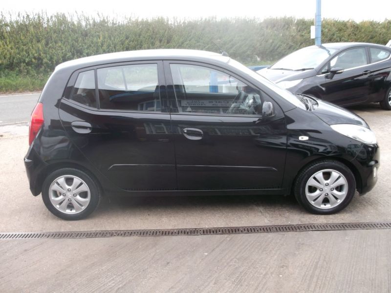 2012 Hyundai i10 1.2 Active 5dr image 3