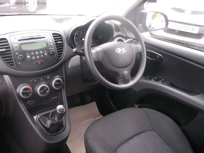 2012 Hyundai i10 1.2 Active 5dr image 7