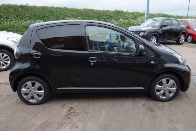2013 Toyota Aygo 1.0 VVT-i 5dr image 3