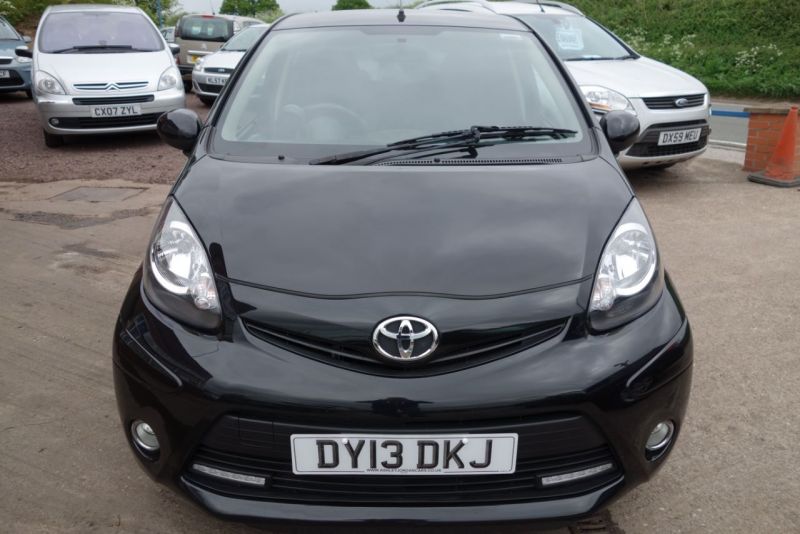 2013 Toyota Aygo 1.0 VVT-i 5dr image 4