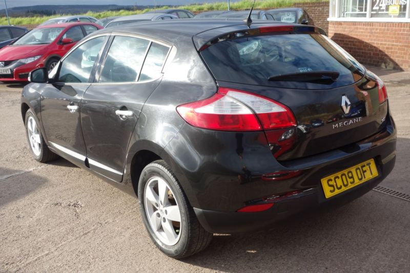 2009 Renault Megane 1.5 dCi 5dr image 5