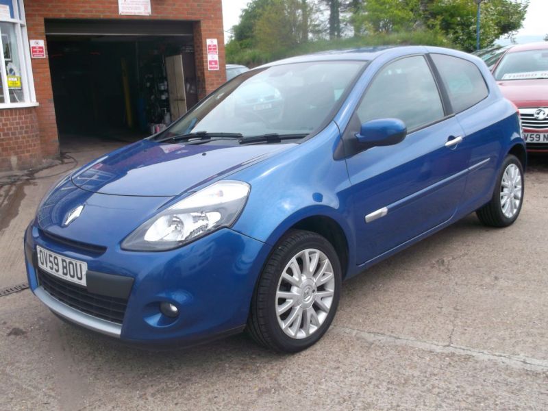 2009 Renault Clio 1.2 16V 3dr image 1