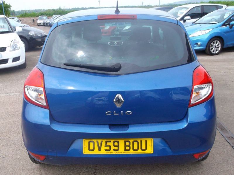 2009 Renault Clio 1.2 16V 3dr image 5