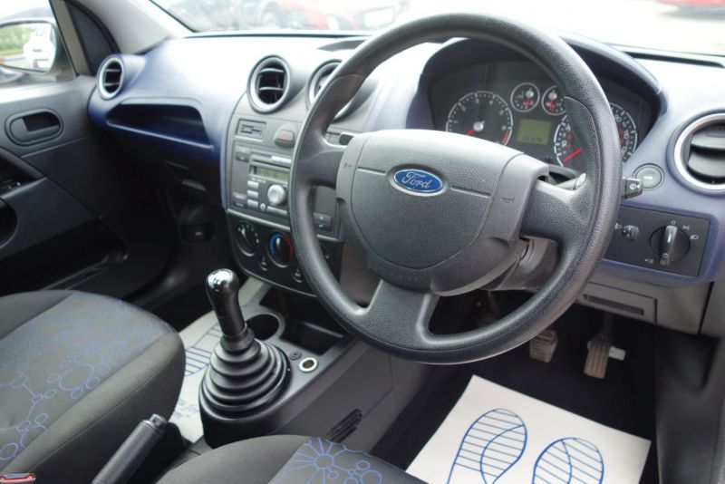 2007 Ford Fiesta 1.25 Style 5dr image 6