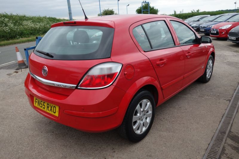 2006 Vauxhall Astra 1.7 CDTi 16V 5dr image 5