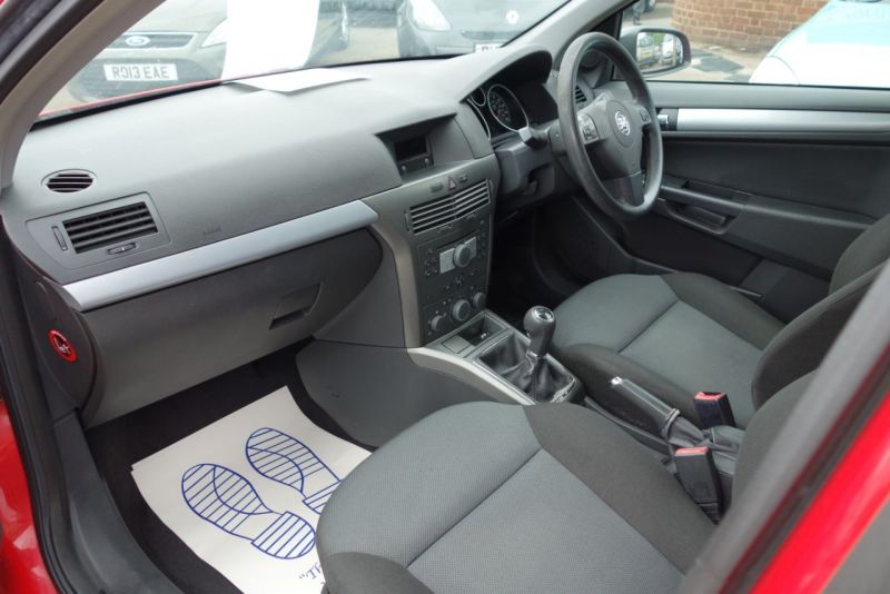 2006 Vauxhall Astra 1.7 CDTi 16V 5dr image 7