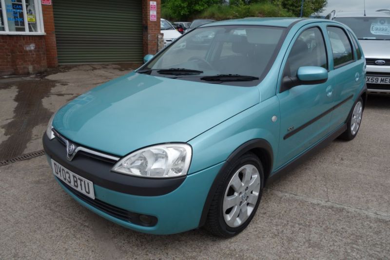 2003 Vauxhall Corsa 1.2i 16V SXi 5dr image 1