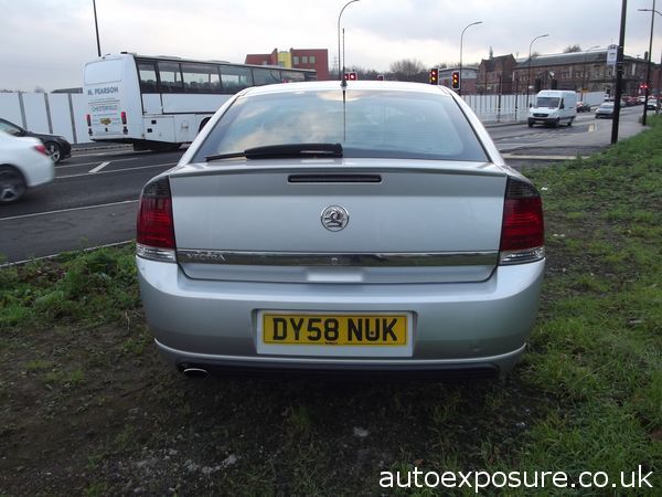 2008 Vauxhall Vectra 1.8i VVT SRi image 3