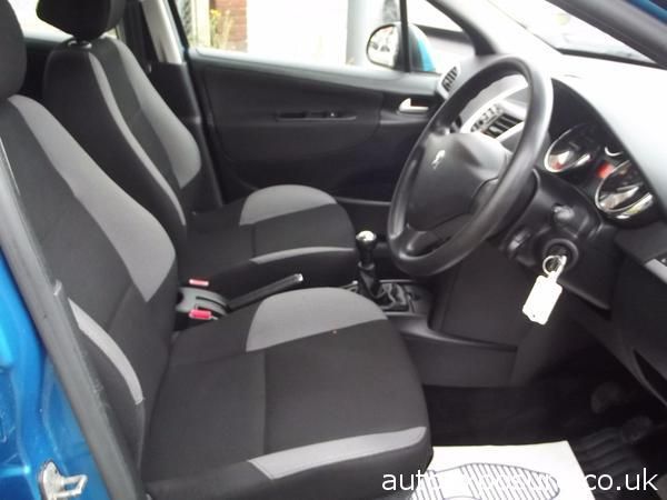 2007 Peugeot 207 1.4 S image 7