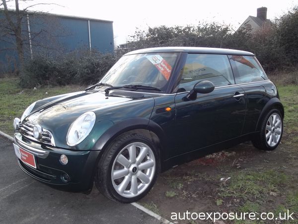 2005 MINI Hatchback 1.6 Cooper image 4