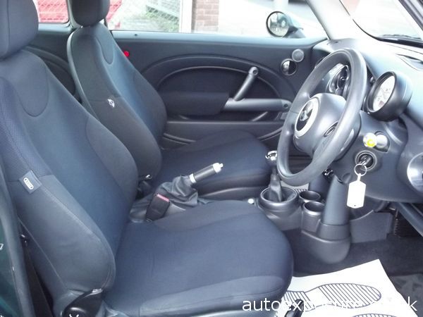 2005 MINI Hatchback 1.6 Cooper image 7