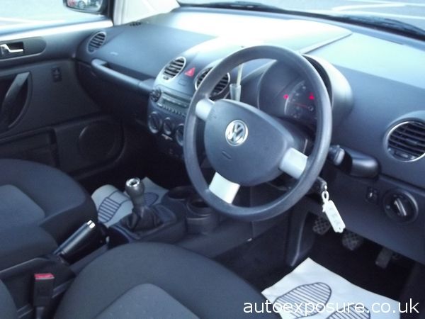 2006 Volkswagen Beetle 1.4 Luna image 5