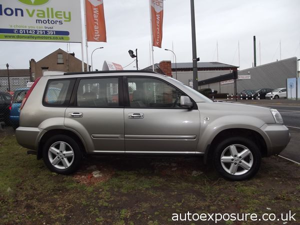 2004 Nissan X-Trail 2.2 dCi 136 Sport image 2