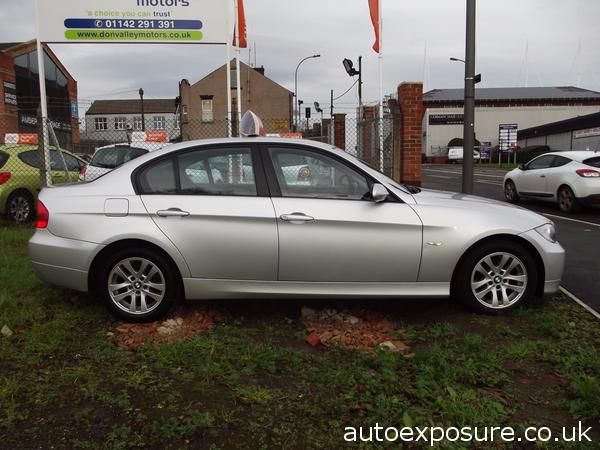 2007 BMW 3 Series 318i SE image 2