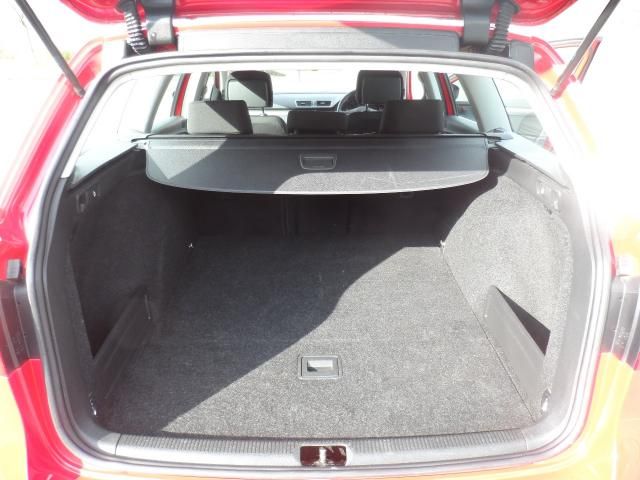 2012 Volkswagen Passat 2.0 SE TDI 5d image 8