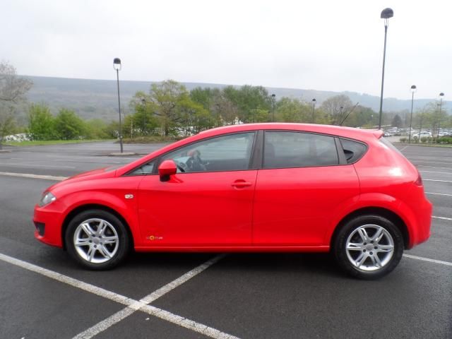 2012 SEAT LEON 1.6 CR TDI 5d image 4
