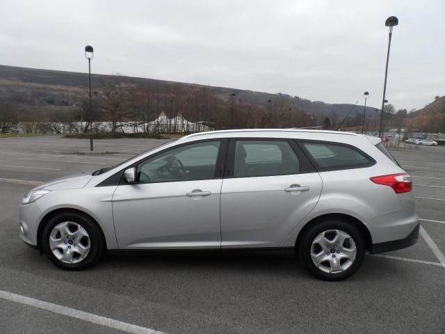 2012 Ford Focus 1.6 TDCI 5d image 4