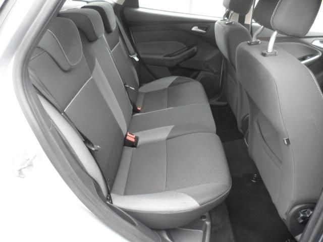 2012 Ford Focus 1.6 TDCI 5d image 7