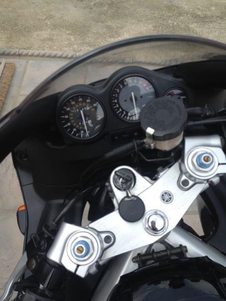 2001 Yamaha yzf600r image 6