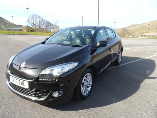 2012 Renault Megane 1.5 DCI S/S 5d image 2