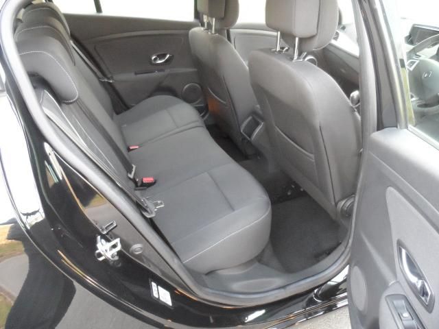 2012 Renault Megane 1.5 DCI S/S 5d image 6