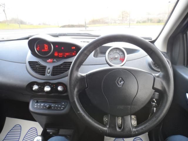 2009 Renault Twingo 1.6 3d image 8