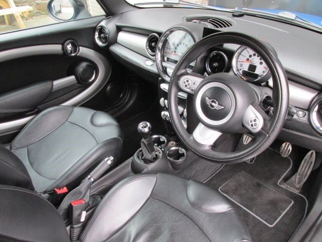 2007 MINI Hatch Cooper S 1.6 3dr image 7