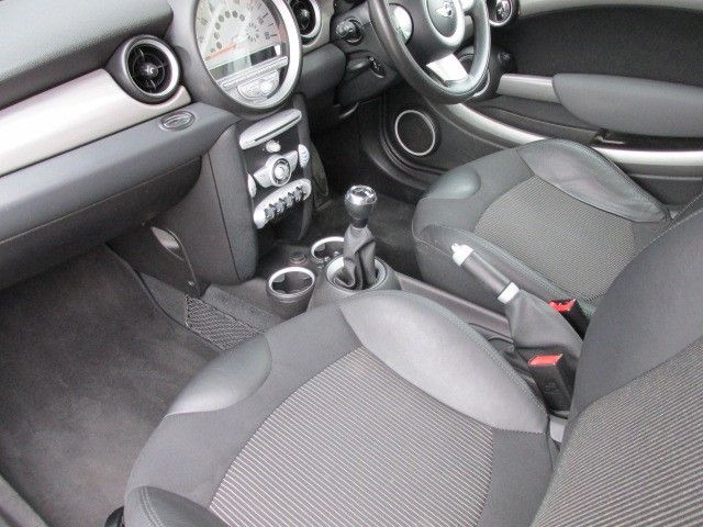 2008 MINI Hatch Cooper 1.6 3dr image 6
