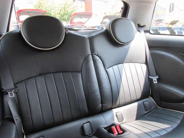 2007 MINI Hatch Cooper 1.6 3dr image 6