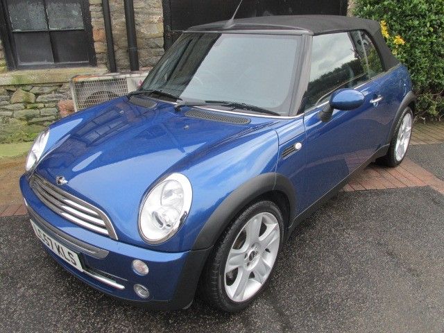 2007 MINI Convertible Cooper 1.6 2dr image 2