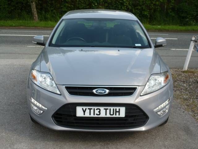 2013 FORD MONDEO 2.0 TDCi Zetec 5dr image 2