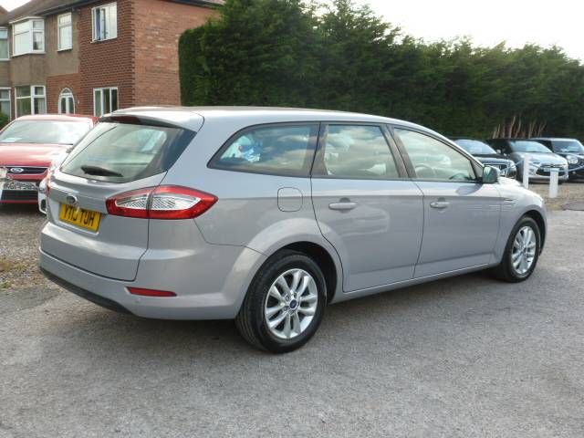 2013 FORD MONDEO 2.0 TDCi Zetec 5dr image 5