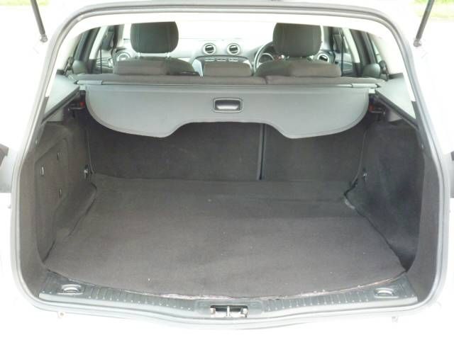 2013 FORD MONDEO 2.0 TDCi Zetec 5dr image 6