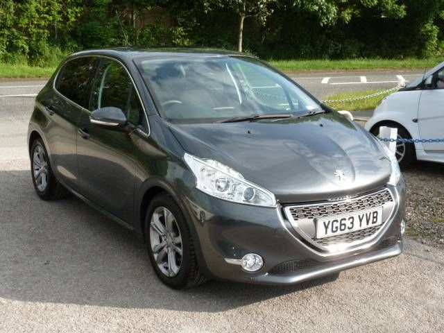 2013 PEUGEOT 208 1.6 e-HDi 5dr image 1