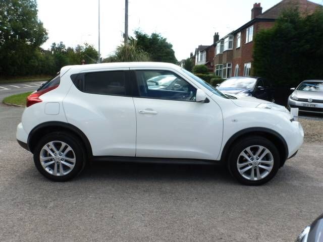 2011 Nissan Juke 1.6 5dr image 3