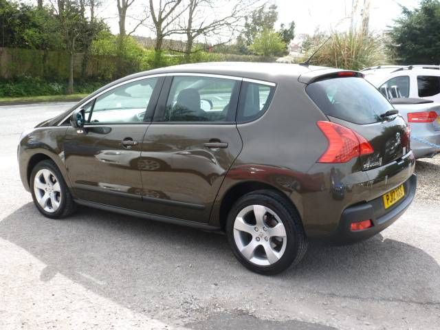 2012 Peugeot 3008 1.6 e-HDi 5dr image 3