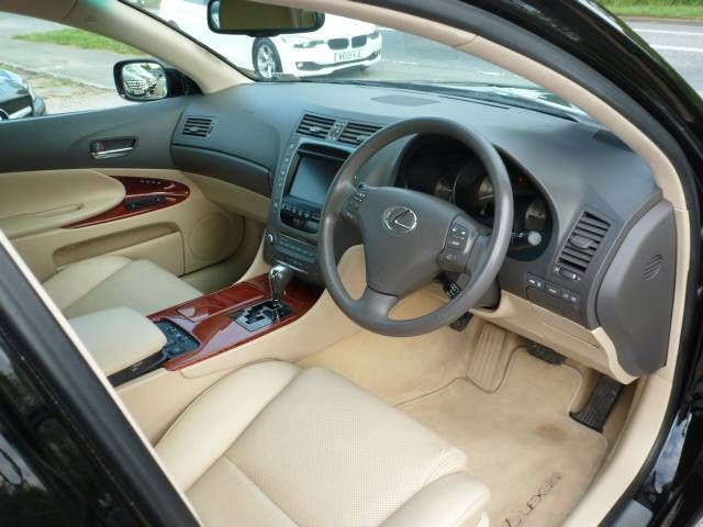 2007 LEXUS GS 300 3.0 SE 4dr image 8
