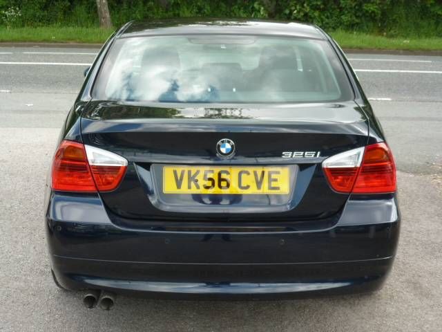 2006 BMW 3 SERIES 325i SE 4dr image 4