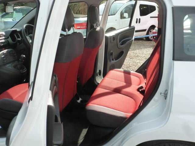 2013 Fiat Panda 1.2 Pop 5dr image 5