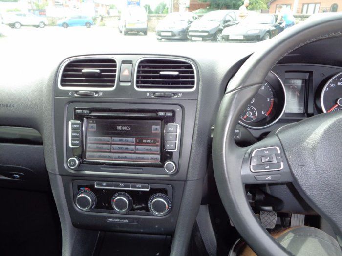2012 Volkswagen Golf 1.6 TDi 5dr image 8
