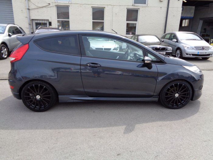 2008 Ford Fiesta 1.6 Zetec S 3dr image 5