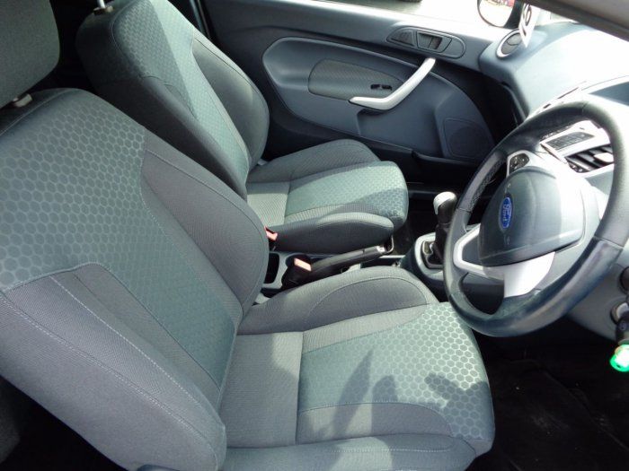 2008 Ford Fiesta 1.6 Zetec S 3dr image 6