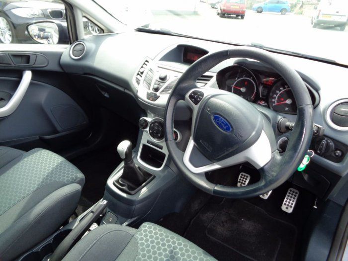 2008 Ford Fiesta 1.6 Zetec S 3dr image 7