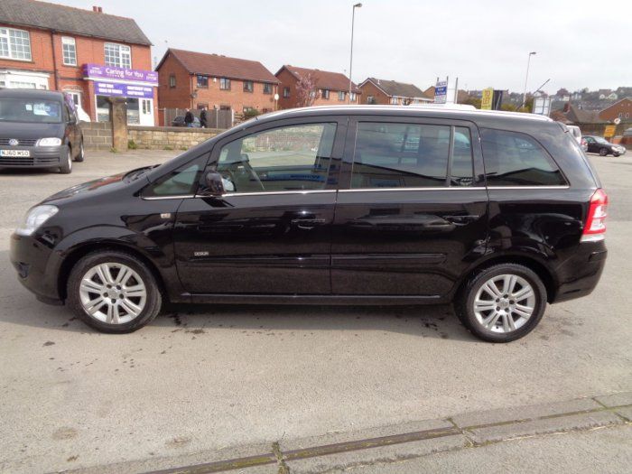 2010 Vauxhall Zafira 1.6i 5dr image 4